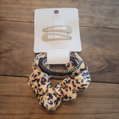 Leopard Scrunchie & Clips Set