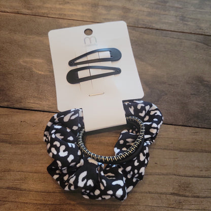 Leopard Scrunchie & Clips Set